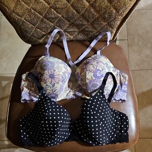 Lot Of 2 Adore Me Lightly Lined T-Shirt Underwire Floral Polka Dot Lace Bras